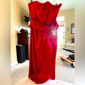 Authentic Dolce & Gabbana satin red strapless dress